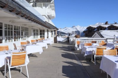 The terrace of Le Sidonie at Le Chabichou